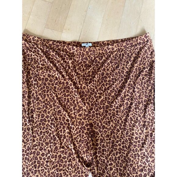 BP  BNWOT Women "leopard print" flare pants Plus Size NEW - Picture 4 of 7